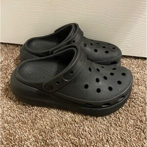 Women platform crocs size 7
